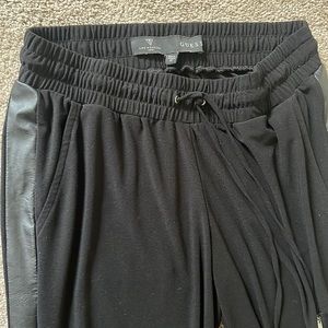 Guess jogger xs